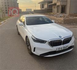 BMW i5